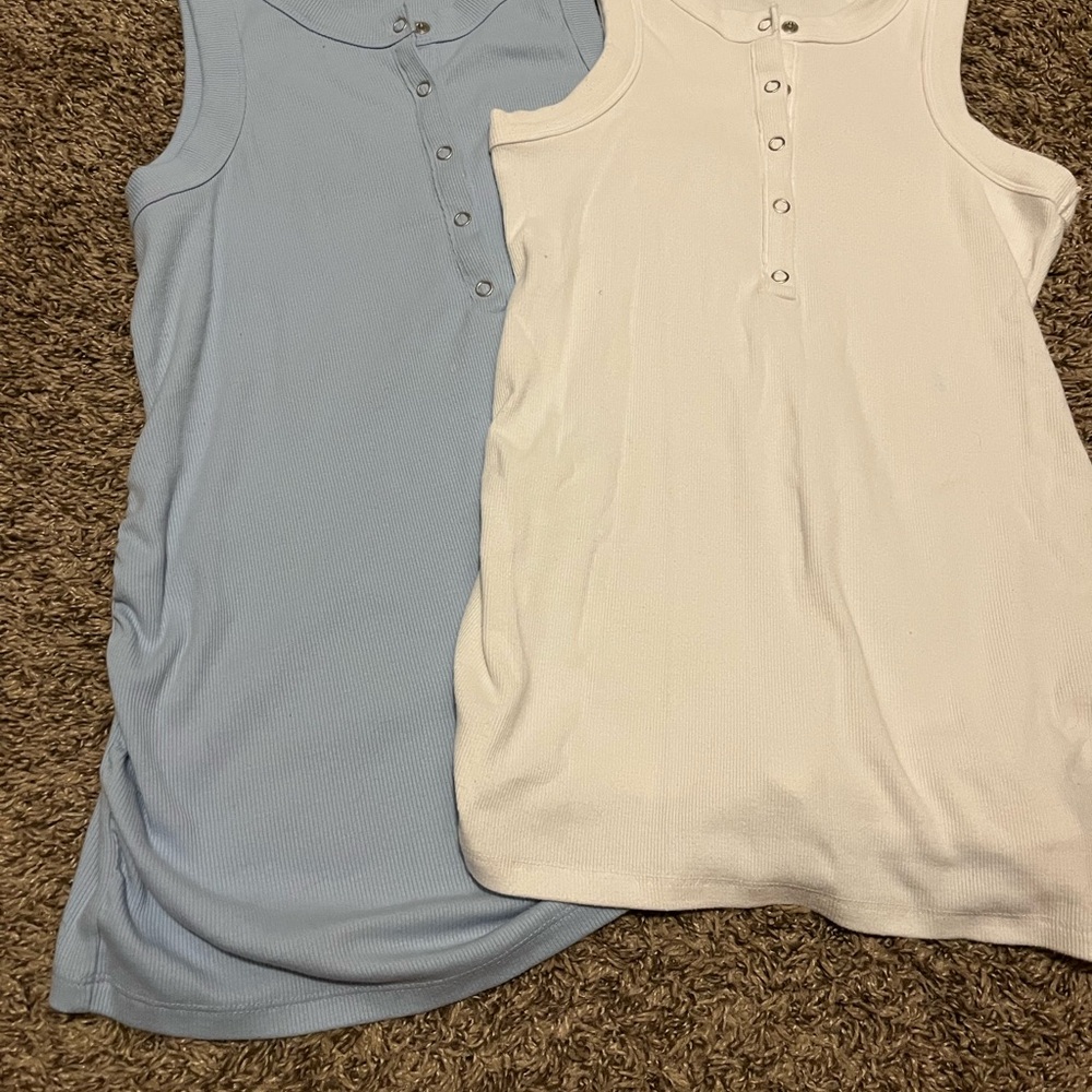 2 M/L Old Navy Maternity Nursing tank bundle one med one lg